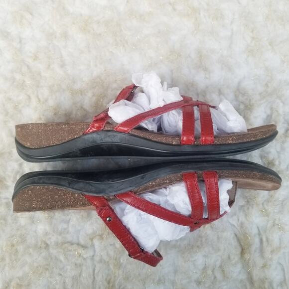 Red Strappy Sandal Dansko Jenelle Size EU 38 US 7.5-8 Patent Leather Wedge Thong - Picture 14 of 16